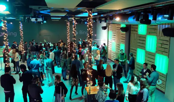 eventos corporativos fiesta empresa bing scaled 1