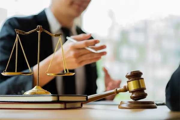 cómo elegir los mejores regalos originales para abogados