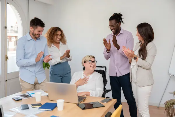 El reconocimiento laboral fortalece el compromiso de los equipos